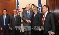 Nguyen Chi Vinh misst dem Dialog zur Verteidigungspolitik zwischen Vietnam und den USA bei