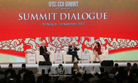 Heiße Themen werden auf dem Gipfel für APEC-Unternehmen debattiert