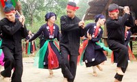 Vietnam respektiert, bewahrt und entfaltet die Vielfältigkeit der Kulturen der Volksgruppen