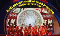 Die Kultur-Tourismuswoche über Reisblätter Trang Bang in Tay Ninh
