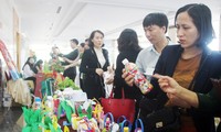 Projekt zur Wiederverwertung von Plastikmüll in Vietnam