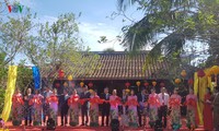 Eröffnung des vietnamesischen Seiden- und Brokatfestivals in Hoi An