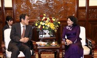 Vize-Staatspräsidentin Dang Thi Ngoc Thinh empfängt den japanischen Botschafter in Vietnam 