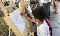 Zeichen-Wettbewerb „Ich liebe Hanoi, die Stadt für den Frieden“