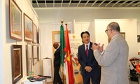 Eröffnung der Ausstellung und Vorstellung der vietnamesischen Waren in Algerien
