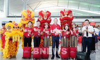 Die Eröffnung der Fluglinie von Ho-Chi-Minh-Stadt nach Chengdu in China 