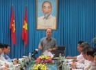 Chủ tịch Quốc hội Nguyễn Sinh Hùng tiếp xúc cử tri huyện đảo Bạch Long Vĩ