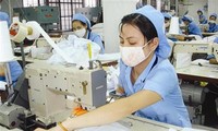 Ngành dệt may Việt Nam sẽ sớm hoàn thành mục tiêu xuất khẩu 15 tỷ USD năm 2012 