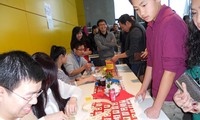 Người Việt tại Stuttgart ủng hộ trẻ nhiễm chất độc da cam