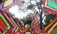 Khai hội mùa xuân Côn Sơn - Kiếp Bạc 2013