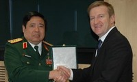 Tăng cường hợp tác quốc phòng Việt Nam – New Zealand 