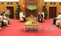 Phó Thủ tướng Nguyễn Thiện Nhân tiếp Đoàn thế hệ trẻ kiều bào tham dự "Trại hè Việt Nam 2013"