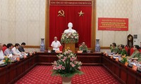 Chủ tịch Quốc hội Nguyễn Sinh Hùng làm việc với Đảng ủy Công an Trung ương