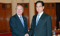 Thủ tướng Nguyễn Tấn Dũng tiếp Bộ trưởng Ngoại giao và Tôn giáo Cộng hòa Costa Rica
