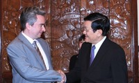 Chủ tịch nước Trương Tấn Sang tiếp cố vấn Tổng thống Belarus Ianchevsky Vsevolod