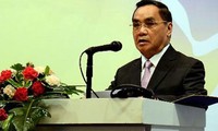 Thủ tướng CHDCND Lào gửi điện thăm hỏi sau cơn bão số 3