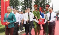  Chủ tịch nước dự lễ truy điệu và an táng liệt sĩ tại thị xã Long Khánh, tỉnh Đồng Nai