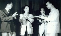 Tọa đàm nhân kỷ niệm 110 năm ngày sinh Giáo sư Hoàng Minh Giám 