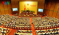 Quốc hội biểu quyết thông qua một số Dự án luật và họp phiên bế mạc  