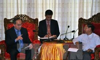 Chủ tịch Ủy ban Trung ương MTTQ Nguyễn Thiện Nhân thăm Myanmar
