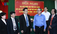 Chủ tịch UBTW Mặt trận Tổ quốc Việt Nam Nguyễn Thiện Nhân tiếp xúc cử tri tỉnh Bắc Giang