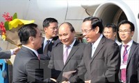 Thủ tướng Lào thăm và làm việc tại tỉnh Điện Biên