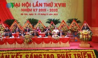 Lãnh đạo Đảng dự và chỉ đạo Đại hội đảng bộ tỉnh Hà Tĩnh