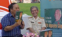 Nét bình dị của Đại tướng Võ Nguyên Giáp qua góc nhìn của nghệ sĩ nhiếp ảnh Trần Hồng