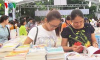Khai mạc hội sách mùa thu 2015 tại Hà Nội