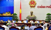Kinh tế Việt Nam tiếp tục phục hồi rõ nét trong 10 tháng năm 2015