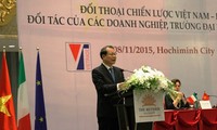 Tổng thống Italia và Phó Thủ tướng Vũ Văn Ninh chủ trì Diễn đàn đối thoại chiến lược Việt Nam-Italia