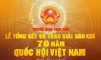 Trao giải báo chí 70 năm Quốc hội Việt Nam