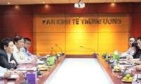 Выонг Динь Хюэ провел рабочую встречу с представителями делегации СРВ на переговорах по ТТП