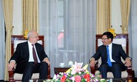 Вице-премьер, глава МИД СРВ Фам Бинь Минь принял послов РФ и Бразилии во Вьетнаме