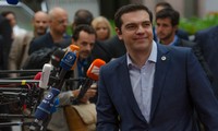 Лидеры еврозоны единогласно приняли решение о помощи Греции