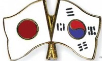 Республика Корея и Япония возобновляют военный диалог