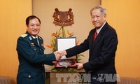 Глава минобороны Сингапура определил основу для участия АСЕАН в решение вопросов Восточного моря