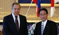 Главы МИД России и Японии обсудили недавнее ядерное испытание в КНДР