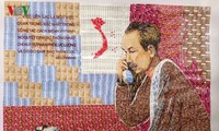 Художник До Лень Туан – автор живых картин из марок
