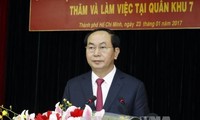 Президент Чан Дай Куанг провел рабочие встречи с вооруженными силами в городе Хошимин