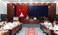 Генсек ЦК КПВ Нгуен Фу Чонг находится с рабочим визитом в провинции Баклиеу