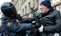 Кремль отклонил призыв США и ЕС освободить протестующих