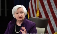 ФРС повысила базовую процентную ставку до 1-1,25%