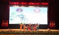 Во Вьентьяне открылся 4-й фестиваль лаосско-вьетнамской дружбы 