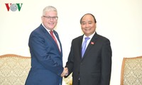Премьер-министр СРВ Нгуен Суан Фук принял посла Австралии во Вьетнаме Крейга Читтика