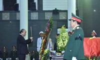 Церемония прощания с бывшим президентом Ле Дык Анем