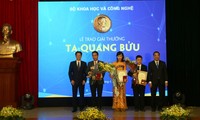 Во Вьетнаме вручена премия имени Та Куанг Быу 2019 года