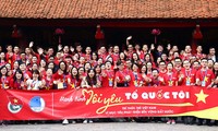 Молодые вьетнамские интеллектуалы стремятся к устойчивому развитию страны