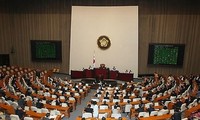 Partai Politik terbesar menyerukan kepada Parlemen supaya memeriksa permufakatan tukar-menukar tanah untuk menggelarkan THAAD