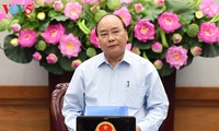 PM Nguyen Xuan Phuc memimpin sidang tematik tentang pembuatan Undang-Undang